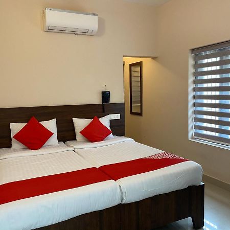 La Mer Inn Kozhikode Εξωτερικό φωτογραφία