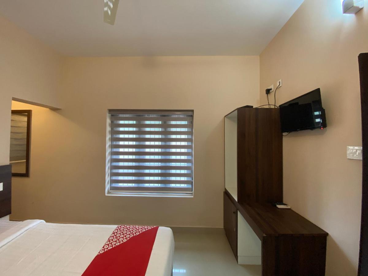 La Mer Inn Kozhikode Εξωτερικό φωτογραφία